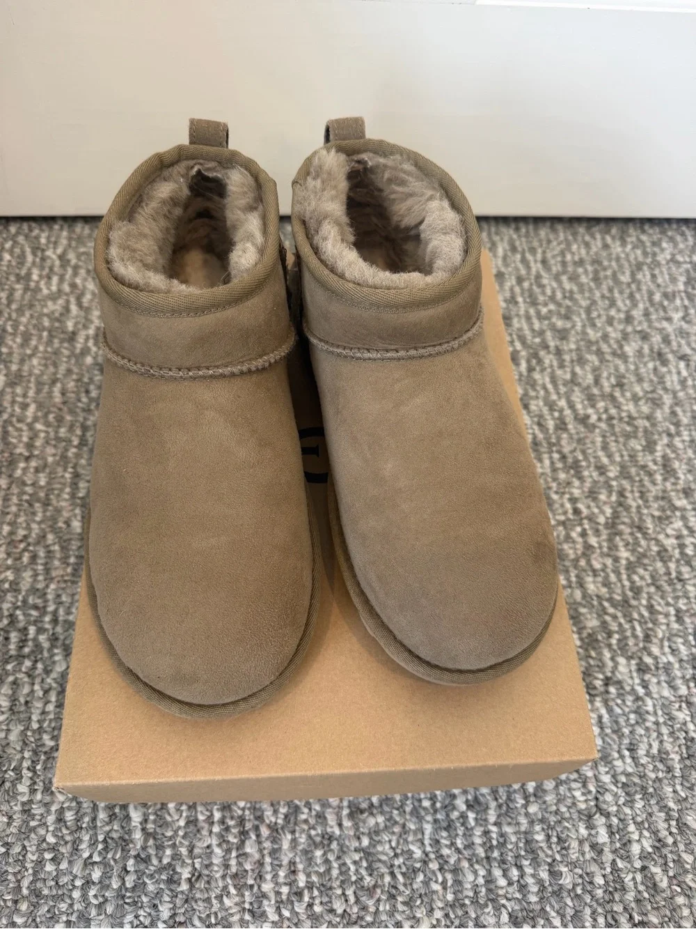 UGG Ultra Mini Antelope